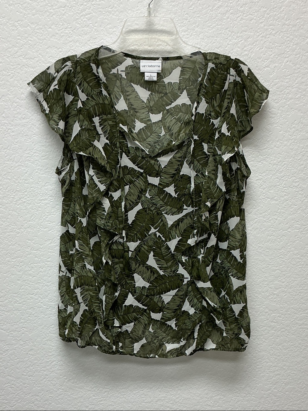 Liz Claiborne Olive & White Leaf-Print Short Sleeve Blouse